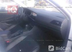 ڤۆڵکسواگن جێتا